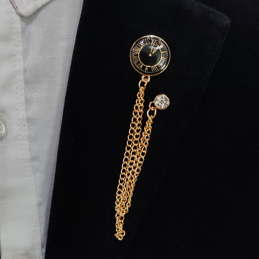 Vintage Clock Coin Lapel pin