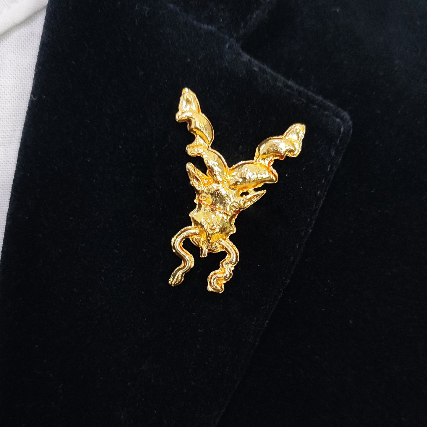 Golden Markhor Lapel Pin