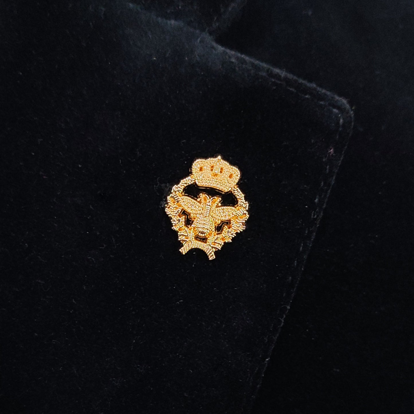 Golden Crowned Bee Lapel Pin