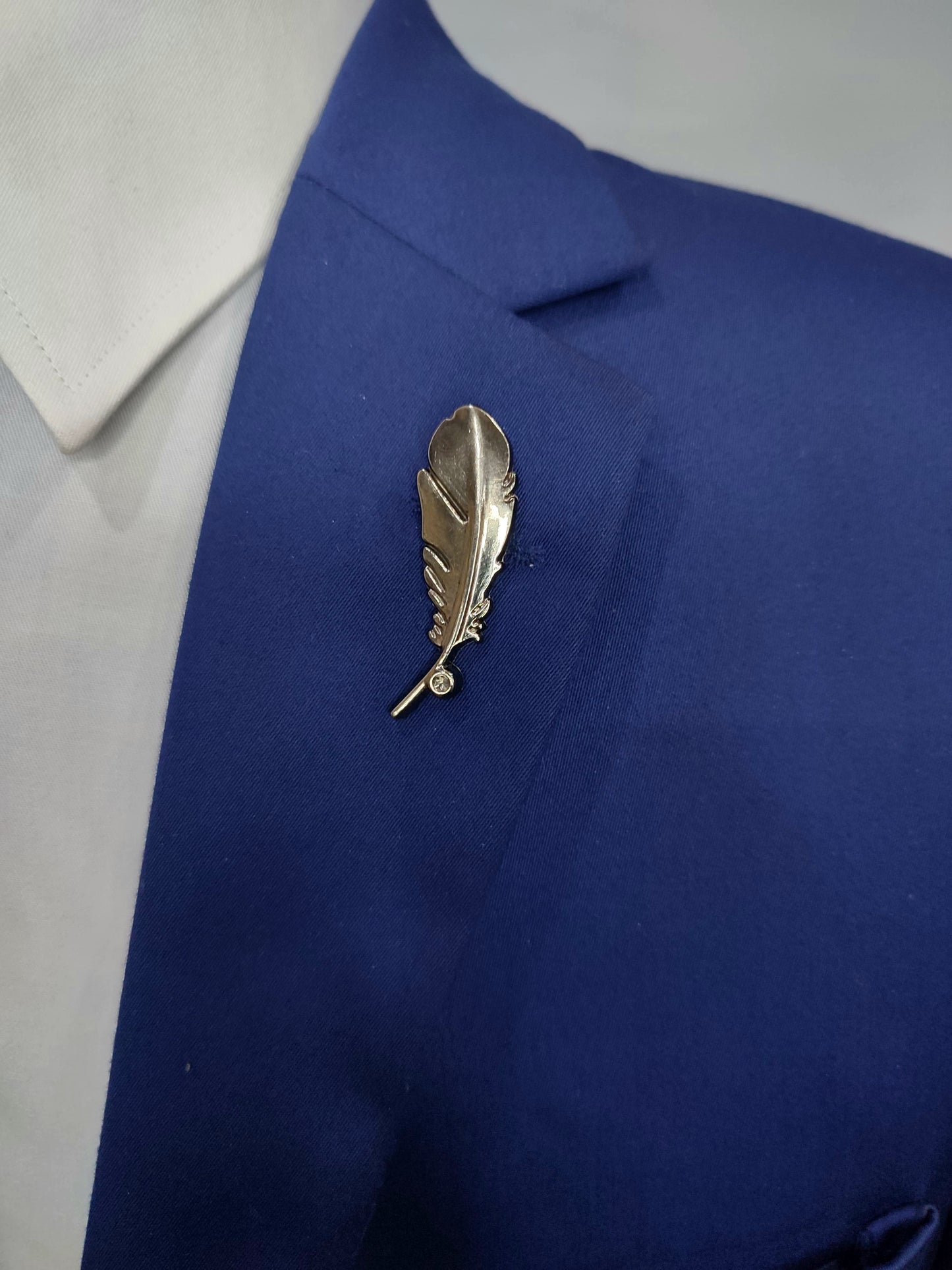 Golden Leaf lapel pin